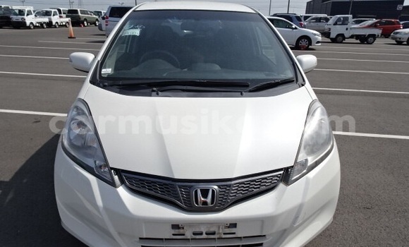 Tenga Tsaru Honda Fit Chena Mota in Beitbridge in Matabeleland South Tenga Tsaru Honda Fit Chena Mota in Beitbridge in Matabeleland South