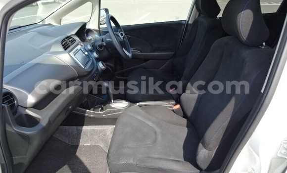 Tenga Tsaru Honda Fit Chena Mota in Beitbridge in Matabeleland South Tenga Tsaru Honda Fit Chena Mota in Beitbridge in Matabeleland South