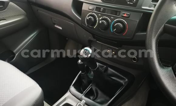 Tenga Tsaru Toyota Hilux Chena Mota in Beitbridge in Matabeleland South Tenga Tsaru Toyota Hilux Chena Mota in Beitbridge in Matabeleland South