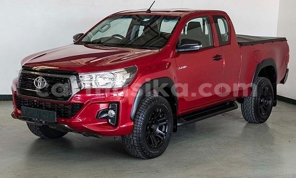 Tenga Tsaru Toyota Hilux Tsvuku Mota in Beitbridge in Matabeleland South Tenga Tsaru Toyota Hilux Tsvuku Mota in Beitbridge in Matabeleland South