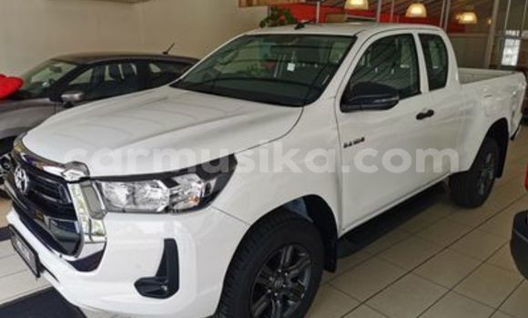 Acheter Occasion Voiture Toyota Hilux Blanc à Beitbridge, Matabeleland South Acheter Occasion Voiture Toyota Hilux Blanc à Beitbridge, Matabeleland South