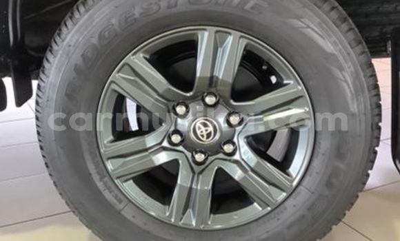 Acheter Occasion Voiture Toyota Hilux Blanc à Beitbridge, Matabeleland South Acheter Occasion Voiture Toyota Hilux Blanc à Beitbridge, Matabeleland South