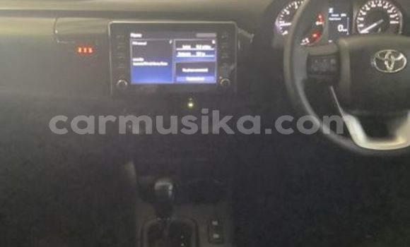 Acheter Occasion Voiture Toyota Hilux Blanc à Beitbridge, Matabeleland South Acheter Occasion Voiture Toyota Hilux Blanc à Beitbridge, Matabeleland South