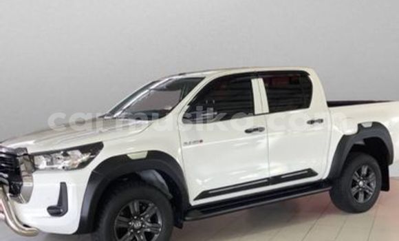 Acheter Occasion Voiture Toyota Hilux Blanc à Beitbridge, Matabeleland South Acheter Occasion Voiture Toyota Hilux Blanc à Beitbridge, Matabeleland South