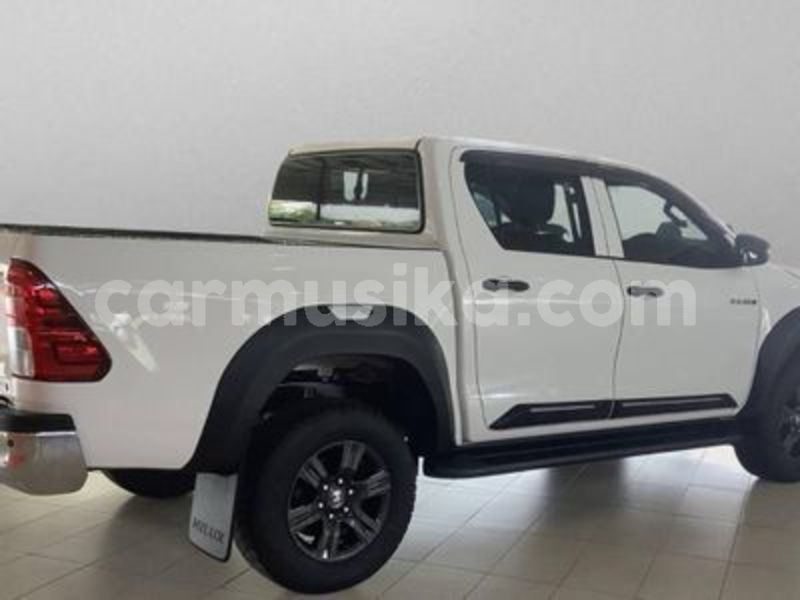 Big with watermark toyota hilux matabeleland south beitbridge 21298