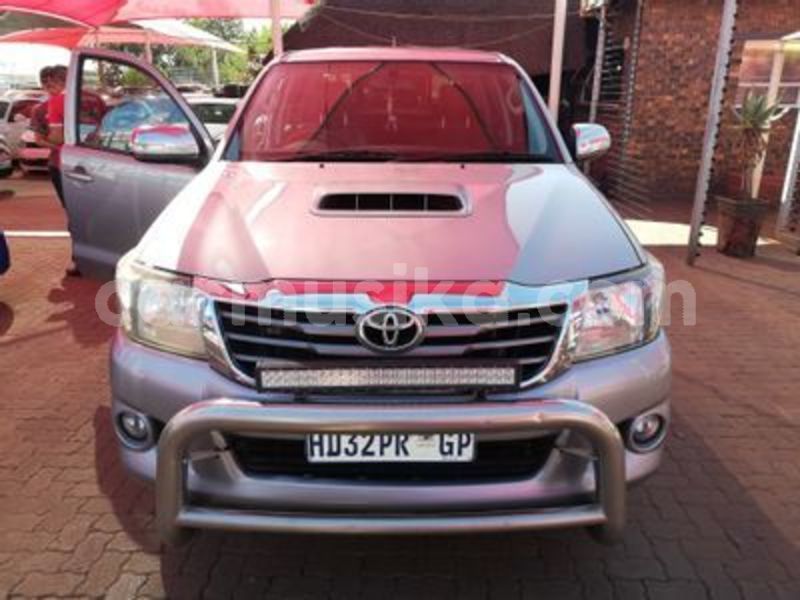 Big with watermark toyota hilux matabeleland south beitbridge 21299