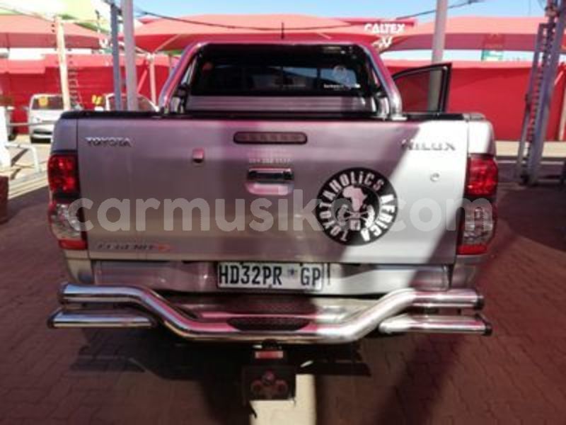 Big with watermark toyota hilux matabeleland south beitbridge 21299