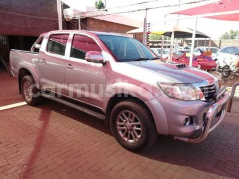 Big with watermark toyota hilux matabeleland south beitbridge 21299