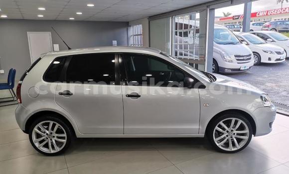 Tenga Tsaru Volkswagen Polo Sirivha Mota in Beitbridge in Matabeleland South Tenga Tsaru Volkswagen Polo Sirivha Mota in Beitbridge in Matabeleland South