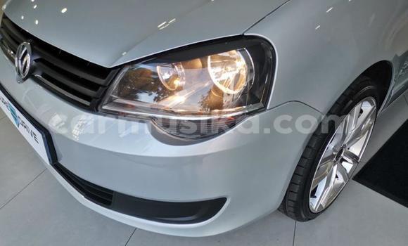 Tenga Tsaru Volkswagen Polo Sirivha Mota in Beitbridge in Matabeleland South Tenga Tsaru Volkswagen Polo Sirivha Mota in Beitbridge in Matabeleland South