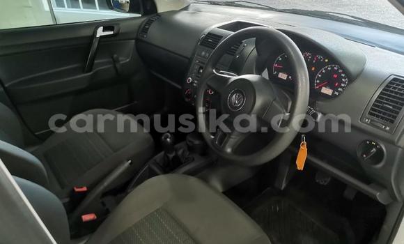 Tenga Tsaru Volkswagen Polo Sirivha Mota in Beitbridge in Matabeleland South Tenga Tsaru Volkswagen Polo Sirivha Mota in Beitbridge in Matabeleland South