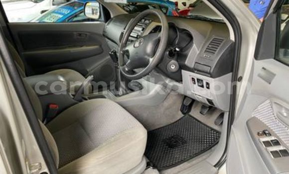 Acheter Occasion Voiture Toyota Hilux Gris à Belvédère, Harare Acheter Occasion Voiture Toyota Hilux Gris à Belvédère, Harare