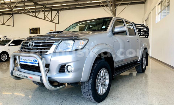 Nunua Ilio tumika Toyota Hilux Fedha Gari ndani ya Beitbridge nchini Matabeleland Kusini Nunua Ilio tumika Toyota Hilux Fedha Gari ndani ya Beitbridge nchini Matabeleland Kusini