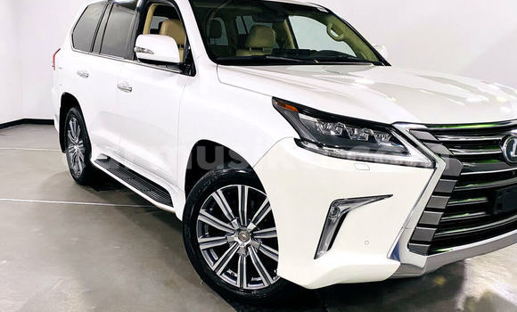 Buy Used Lexus LX 570 White Car in Avondale in Harare