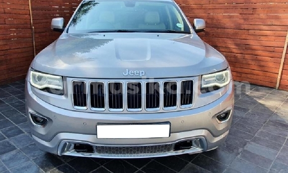 Acheter Occasion Voiture Jeep Grand Cherokee Gris à Beitbridge, Matabeleland South
