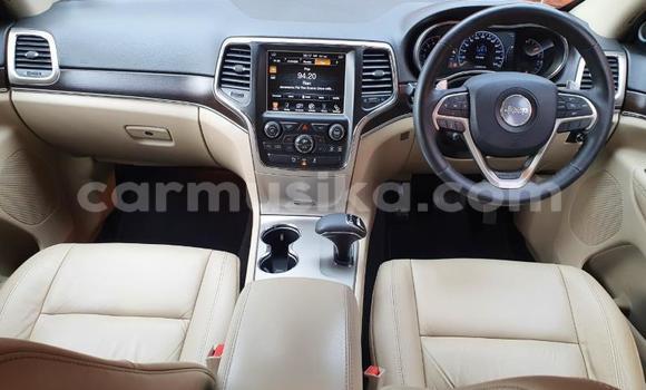 Acheter Occasion Voiture Jeep Grand Cherokee Gris à Beitbridge, Matabeleland South Acheter Occasion Voiture Jeep Grand Cherokee Gris à Beitbridge, Matabeleland South