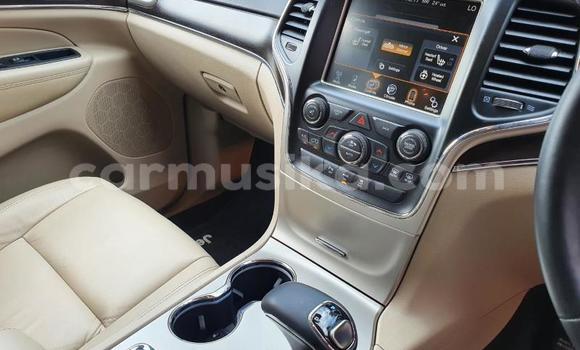 Acheter Occasion Voiture Jeep Grand Cherokee Gris à Beitbridge, Matabeleland South Acheter Occasion Voiture Jeep Grand Cherokee Gris à Beitbridge, Matabeleland South