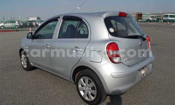 Nunua Ilio tumika Nissan March Fedha Gari ndani ya Beitbridge nchini Matabeleland Kusini Nunua Ilio tumika Nissan March Fedha Gari ndani ya Beitbridge nchini Matabeleland Kusini