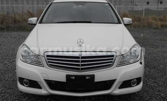 Tenga Tsaru Mercedes‒Benz C–Class Chena Mota in Beitbridge in Matabeleland South