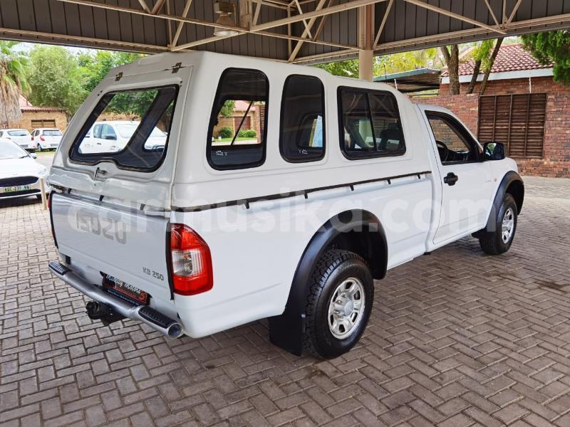 Big with watermark isuzu kb matabeleland south beitbridge 21341
