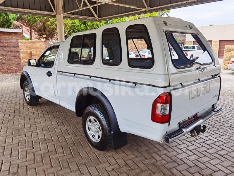 Big with watermark isuzu kb matabeleland south beitbridge 21341