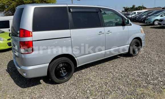 Buy Used Toyota Noah Silver Car in Beitbridge in Matabeleland South Buy Used Toyota Noah Silver Car in Beitbridge in Matabeleland South