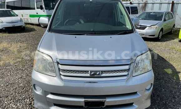 Buy Used Toyota Noah Silver Car in Beitbridge in Matabeleland South Buy Used Toyota Noah Silver Car in Beitbridge in Matabeleland South