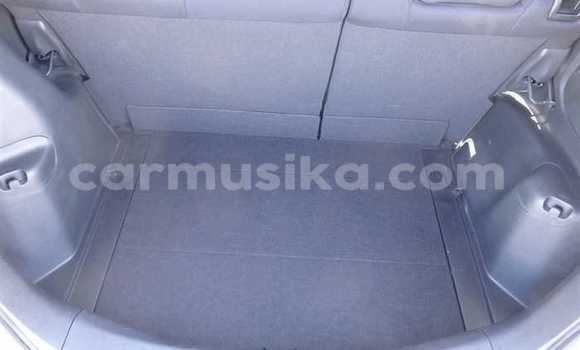 Nunua Ilio tumika Honda Fit Bluu Gari ndani ya Beitbridge nchini Matabeleland Kusini Nunua Ilio tumika Honda Fit Bluu Gari ndani ya Beitbridge nchini Matabeleland Kusini