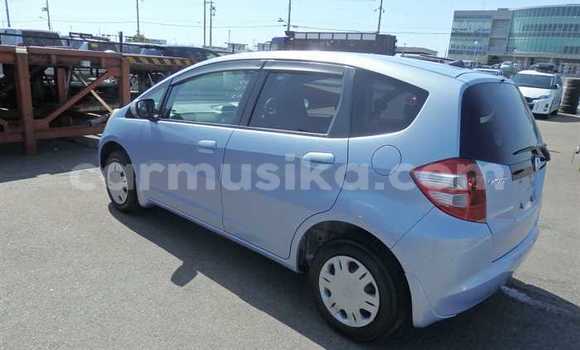 Nunua Ilio tumika Honda Fit Bluu Gari ndani ya Beitbridge nchini Matabeleland Kusini Nunua Ilio tumika Honda Fit Bluu Gari ndani ya Beitbridge nchini Matabeleland Kusini