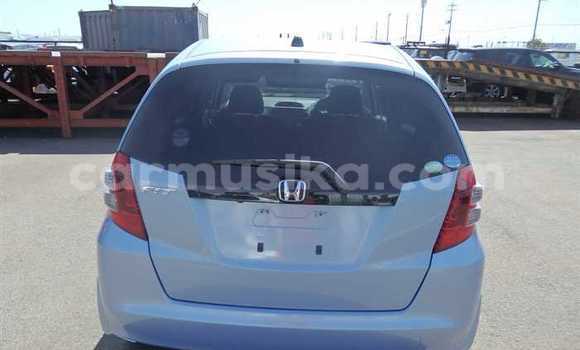 Nunua Ilio tumika Honda Fit Bluu Gari ndani ya Beitbridge nchini Matabeleland Kusini Nunua Ilio tumika Honda Fit Bluu Gari ndani ya Beitbridge nchini Matabeleland Kusini