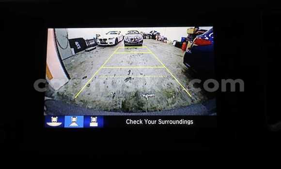 Buy Used Honda CR–V Silver Car in Beitbridge in Matabeleland South Buy Used Honda CR–V Silver Car in Beitbridge in Matabeleland South