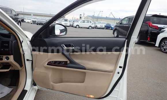 Acheter Occasion Voiture Toyota Mark X Blanc à Beitbridge, Matabeleland South Acheter Occasion Voiture Toyota Mark X Blanc à Beitbridge, Matabeleland South