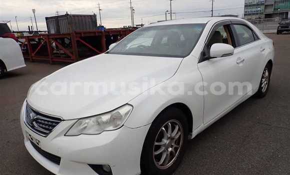 Acheter Occasion Voiture Toyota Mark X Blanc à Beitbridge, Matabeleland South Acheter Occasion Voiture Toyota Mark X Blanc à Beitbridge, Matabeleland South