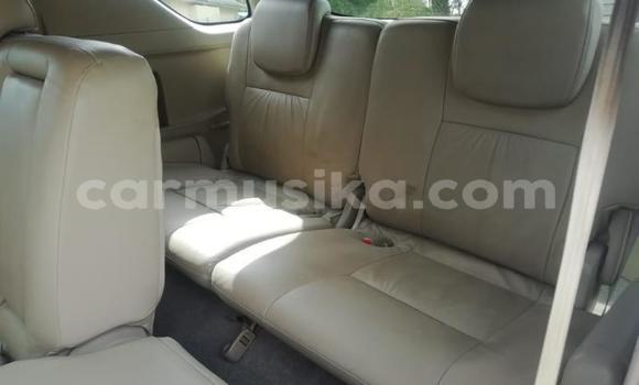 Nunua Ilio tumika Toyota Fortuner Nyeupe Gari ndani ya Willowvale nchini Harare Nunua Ilio tumika Toyota Fortuner Nyeupe Gari ndani ya Willowvale nchini Harare