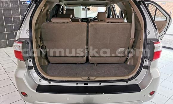 Nunua Ilio tumika Toyota Hilux Fedha Gari ndani ya Willowvale nchini Harare Nunua Ilio tumika Toyota Hilux Fedha Gari ndani ya Willowvale nchini Harare