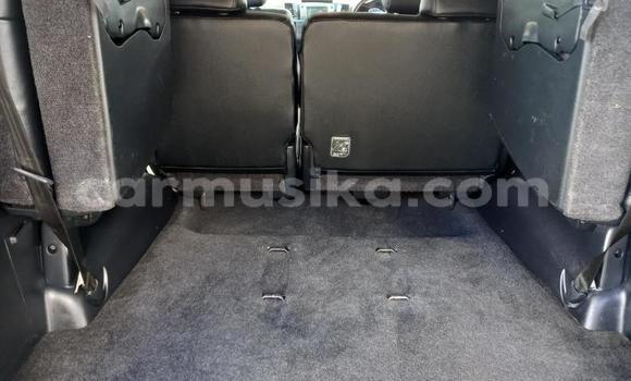 Nunua Ilio tumika Toyota Fortuner Nyeupe Gari ndani ya Willowvale nchini Harare Nunua Ilio tumika Toyota Fortuner Nyeupe Gari ndani ya Willowvale nchini Harare