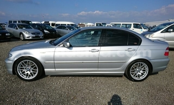 Tenga Tsaru BMW 3–Series Zvimwe Mota in Beitbridge in Matabeleland South Tenga Tsaru BMW 3–Series Zvimwe Mota in Beitbridge in Matabeleland South