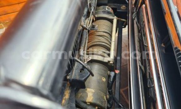 Nunua Ilio tumika Toyota Land Cruiser Nyeupe Gari ndani ya Beitbridge nchini Matabeleland Kusini Nunua Ilio tumika Toyota Land Cruiser Nyeupe Gari ndani ya Beitbridge nchini Matabeleland Kusini