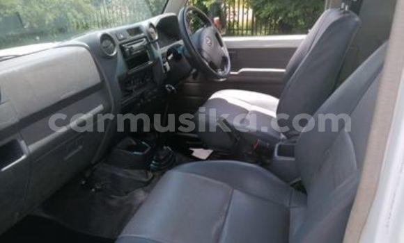 Tenga Tsaru Toyota Land Cruiser Chena Mota in Beitbridge in Matabeleland South Tenga Tsaru Toyota Land Cruiser Chena Mota in Beitbridge in Matabeleland South