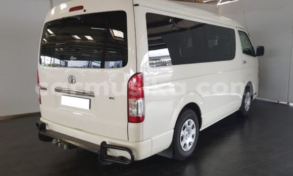 Tenga Tsaru Toyota 2000GT Chena Mota in Beitbridge in Matabeleland South Tenga Tsaru Toyota 2000GT Chena Mota in Beitbridge in Matabeleland South