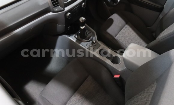 Nunua Ilio tumika Ford Ranger Nyeupe Gari ndani ya Beitbridge nchini Matabeleland Kusini Nunua Ilio tumika Ford Ranger Nyeupe Gari ndani ya Beitbridge nchini Matabeleland Kusini