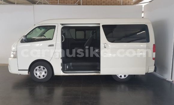 Tenga Tsaru Toyota 2000GT Chena Mota in Beitbridge in Matabeleland South Tenga Tsaru Toyota 2000GT Chena Mota in Beitbridge in Matabeleland South