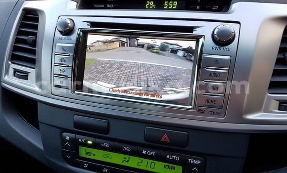 Tenga Tsaru Toyota Hilux Zvimwe Mota in Beitbridge in Matabeleland South Tenga Tsaru Toyota Hilux Zvimwe Mota in Beitbridge in Matabeleland South