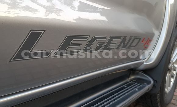 Tenga Tsaru Toyota Hilux Zvimwe Mota in Beitbridge in Matabeleland South Tenga Tsaru Toyota Hilux Zvimwe Mota in Beitbridge in Matabeleland South