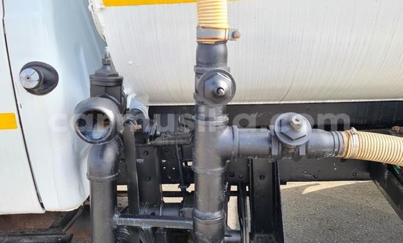 Tenga Tsaru Toyota DA Chena Rori in Beitbridge in Matabeleland South Tenga Tsaru Toyota DA Chena Rori in Beitbridge in Matabeleland South