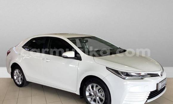 Acheter Occasion Voiture Toyota Corolla Blanc à Beitbridge, Matabeleland South Acheter Occasion Voiture Toyota Corolla Blanc à Beitbridge, Matabeleland South