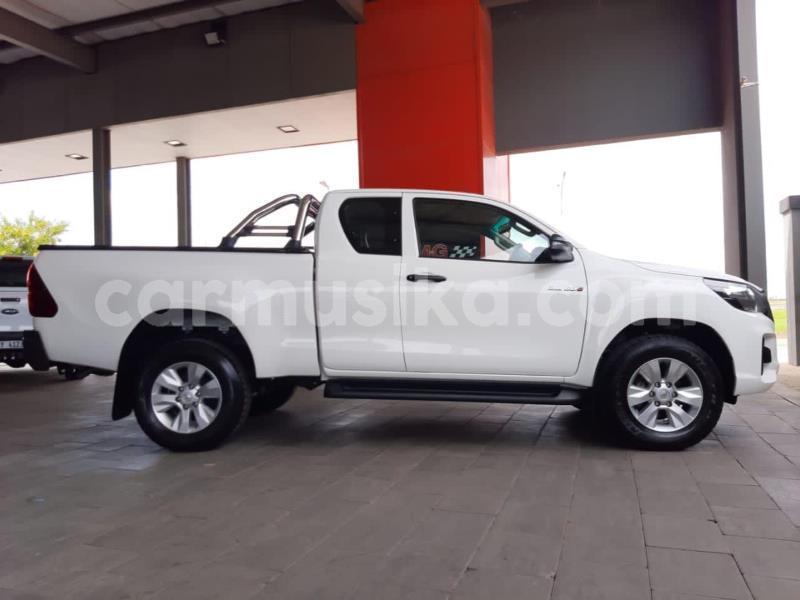 Big with watermark toyota hilux matabeleland south beitbridge 21430