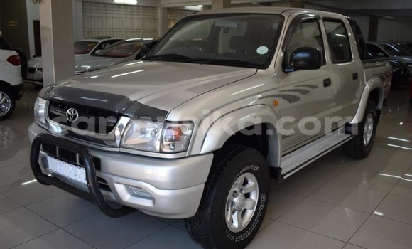 Tenga Tsaru Toyota Hilux Sirivha Mota in Beitbridge in Matabeleland South Tenga Tsaru Toyota Hilux Sirivha Mota in Beitbridge in Matabeleland South