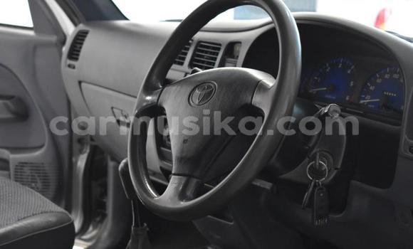 Tenga Tsaru Toyota Hilux Sirivha Mota in Beitbridge in Matabeleland South Tenga Tsaru Toyota Hilux Sirivha Mota in Beitbridge in Matabeleland South