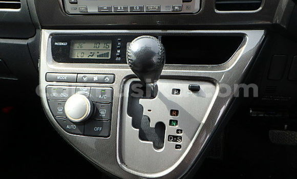 Acheter Occasion Voiture Toyota Wish Gris à Beitbridge, Matabeleland South Acheter Occasion Voiture Toyota Wish Gris à Beitbridge, Matabeleland South